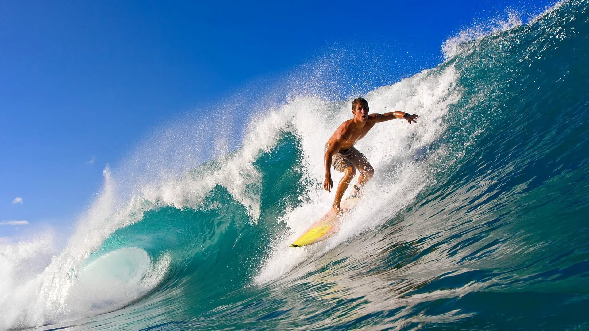 “意甲激烈对抗,球队全力争夺欧冠资格”,意甲参加欧战球队