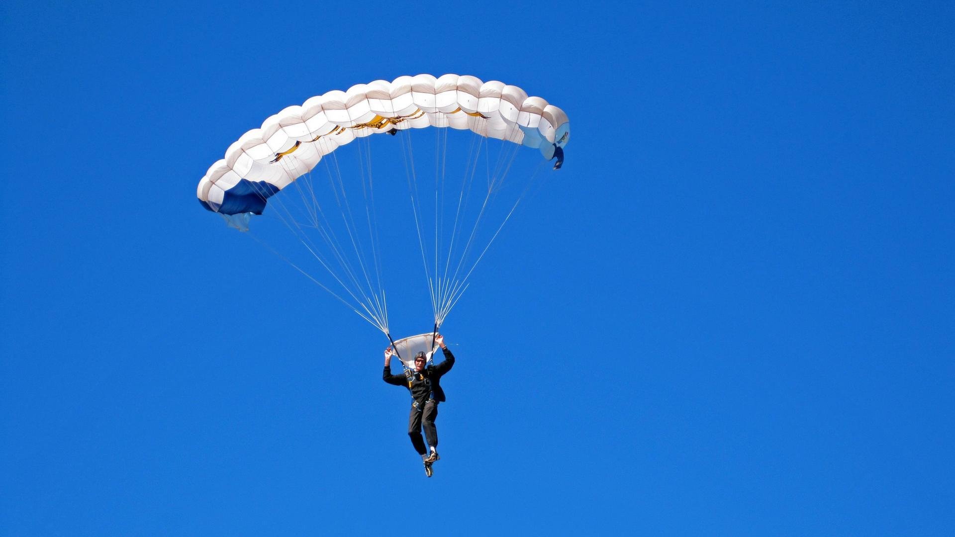 爱游戏在线登录入口-足球青训资金投入创新高，足球青训项目